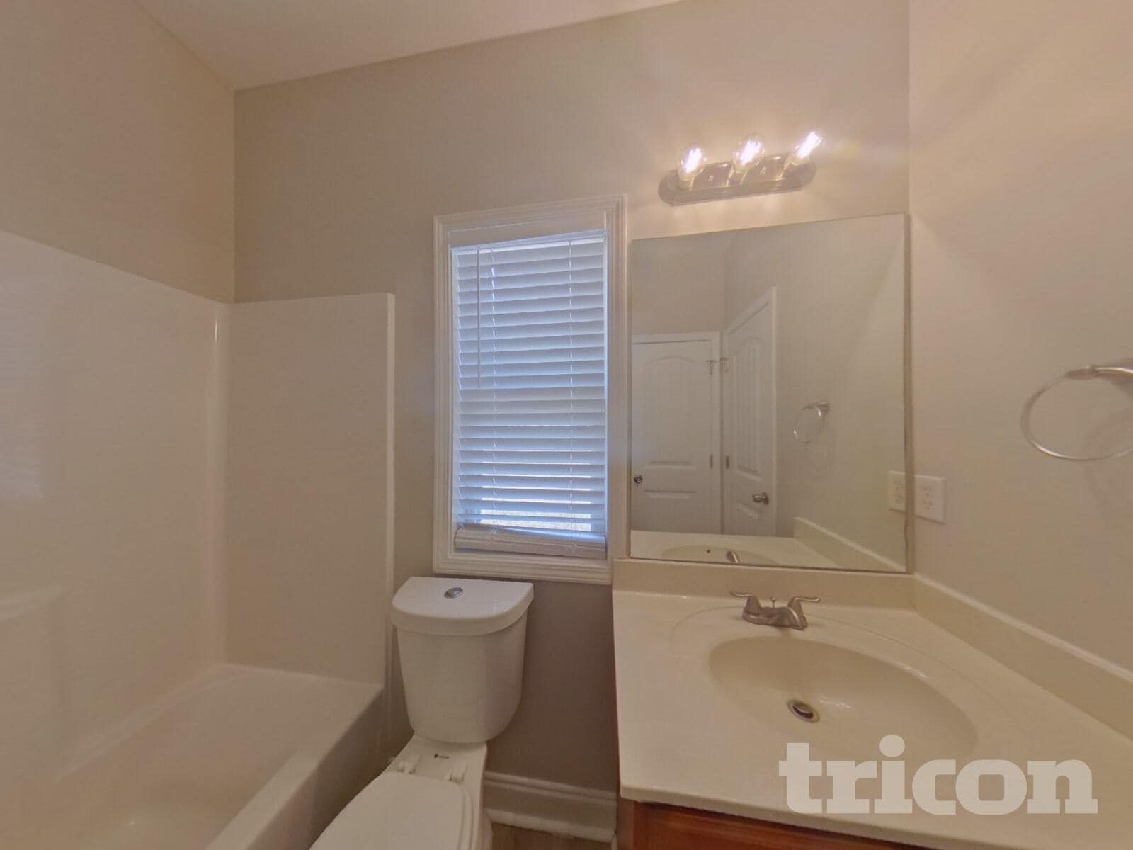 Building Photo - 2009 Tiffany Ct