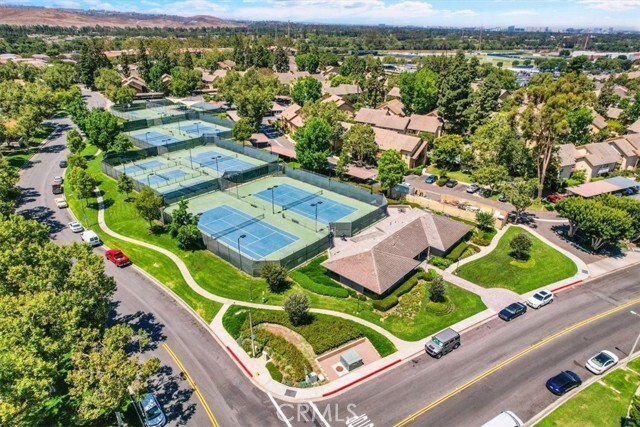 Building Photo - 54 Orchard