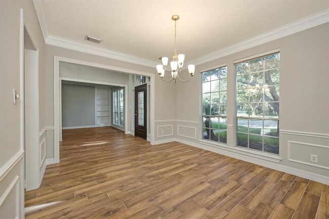 Building Photo - 22211 Mission Hills Ln