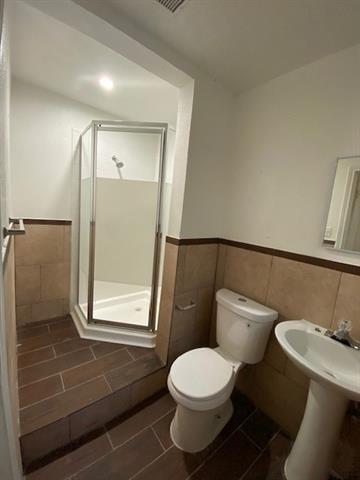Building Photo - 5308 Caroldean St