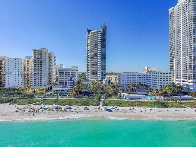 Building Photo - 6301 Collins Ave