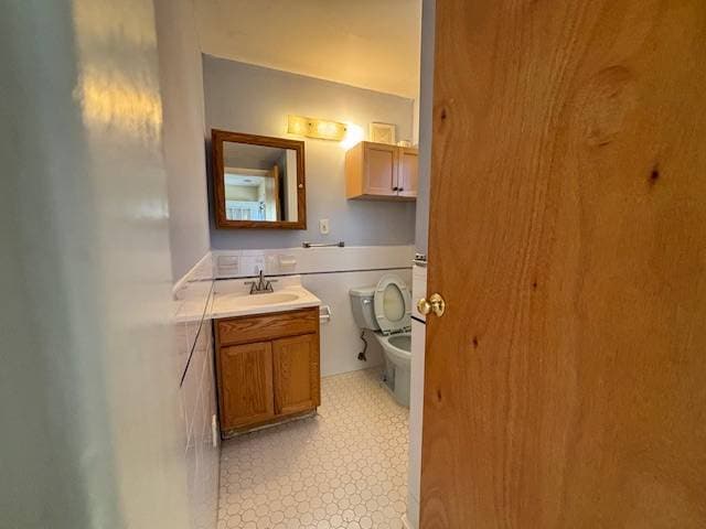 Building Photo - 9 Yorkshire Ave