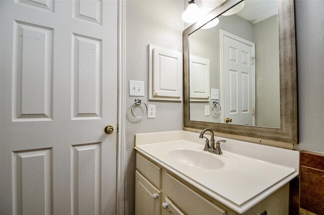 Building Photo - 20519 Terra Springs Dr