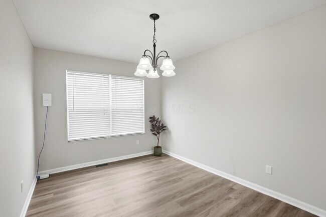 Building Photo - 5974 Rings Rd