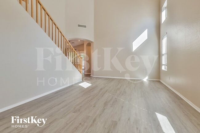 Building Photo - 2383 W Morning Sun Cir