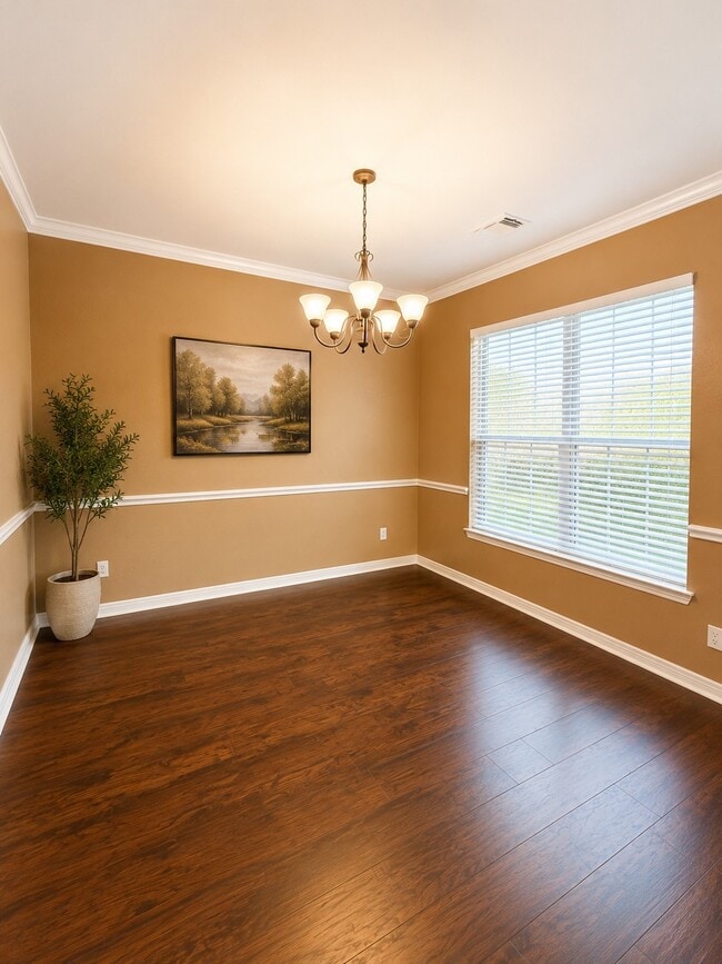 Building Photo - 14427 Red Tailed Hawk Ln