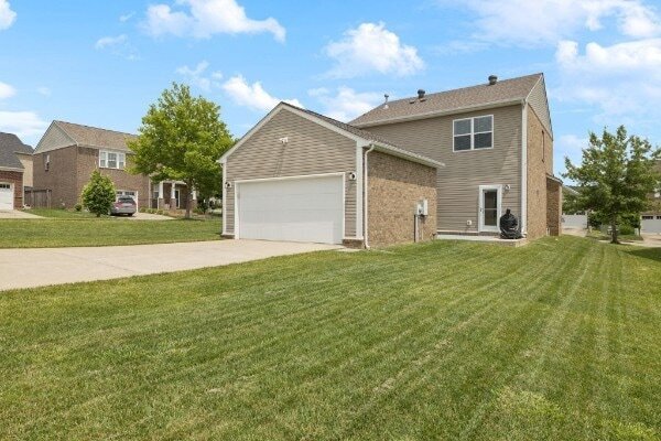 Building Photo - 1300 Riverbirch Way