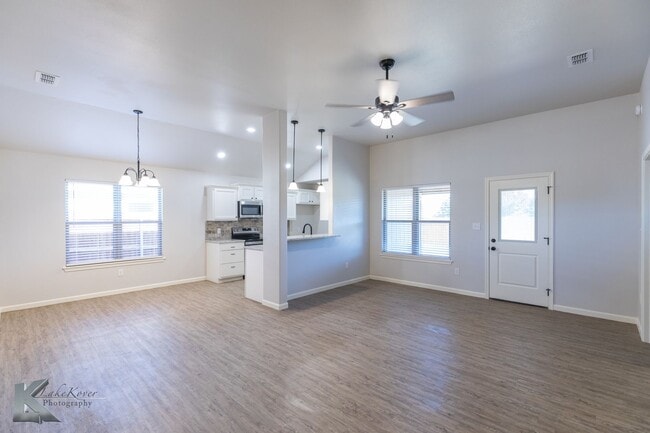 Building Photo - NEW CONSTRUCTION! 3 bed, 2 bath, 2 car garage