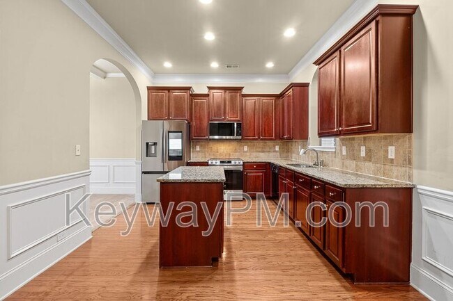 Building Photo - 1023 Iris Glen Dr