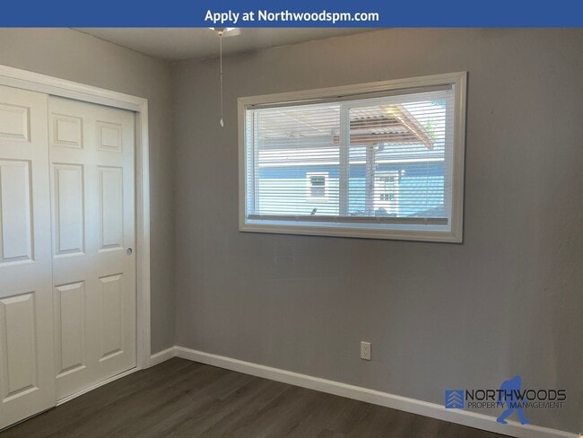 Building Photo - Nice 3 Bedroom 2 Bath Double Wide Manufact...