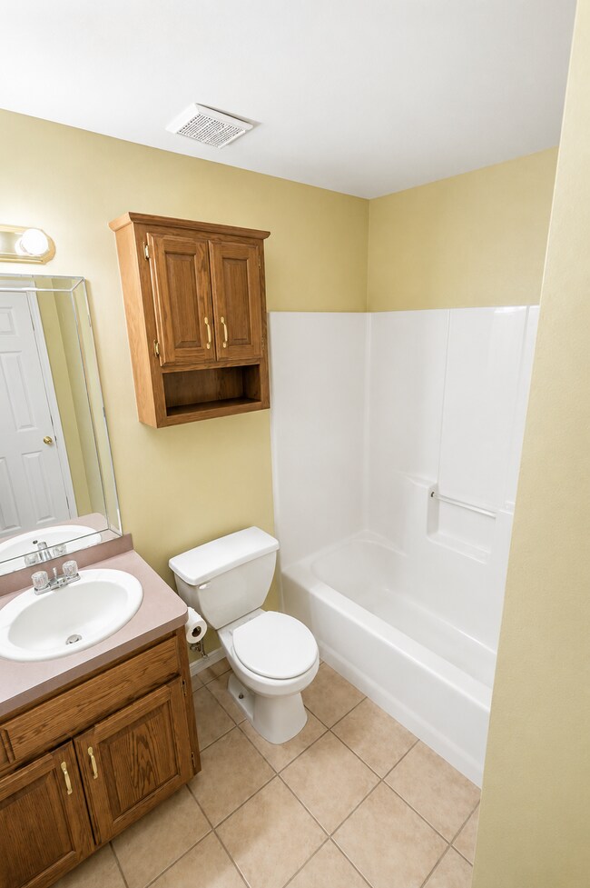 Building Photo - 134 N 49th St