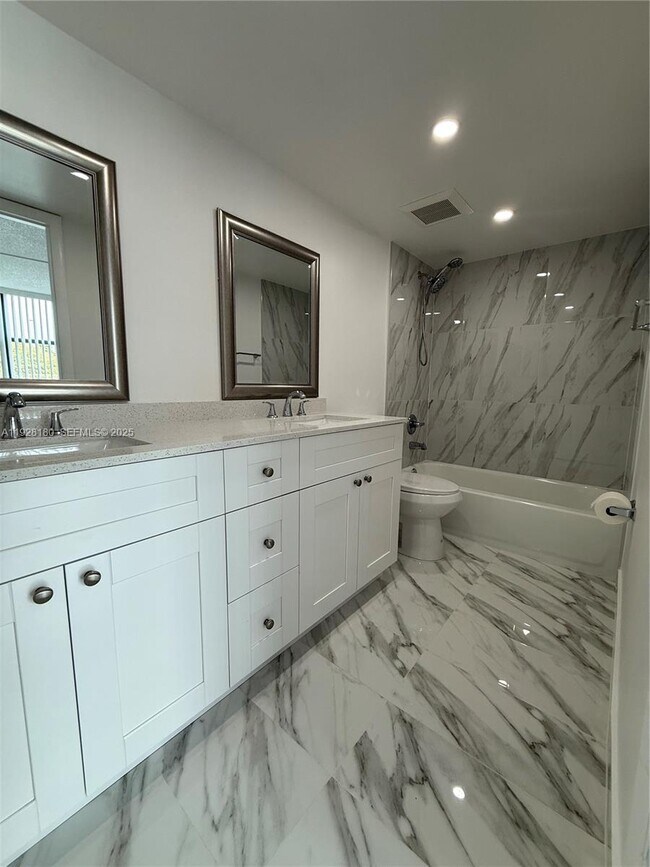 Building Photo - 11790 SW 18th St