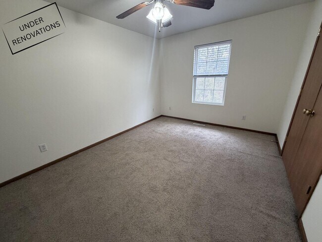 Building Photo - 1604 Citadel Dr