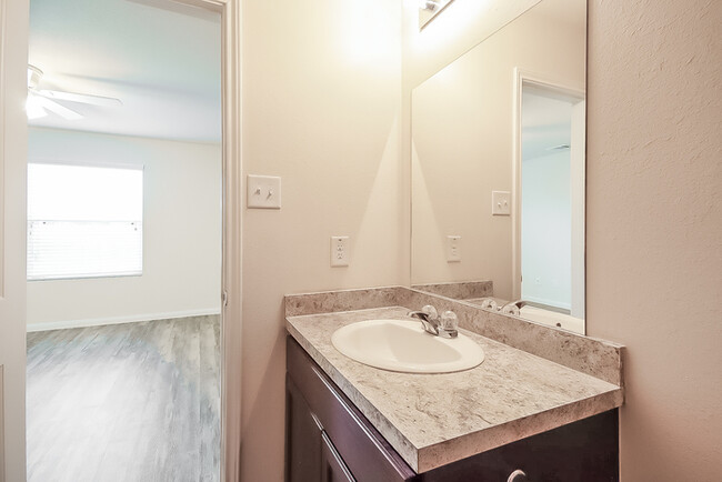 Building Photo - 24502 Volta Gardens Ct