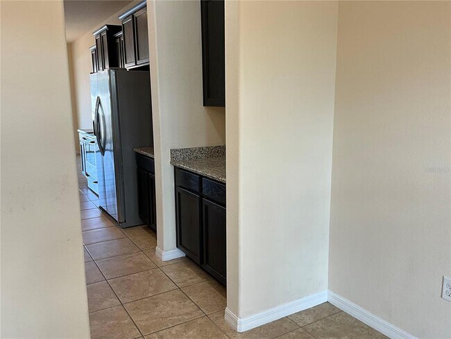 Building Photo - 4058 Brookshire Cir