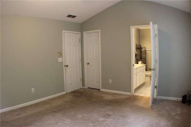 Building Photo - 437 Darter Dr NW