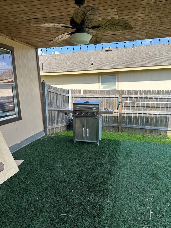 Building Photo - 11809 Stoney Meadow Dr