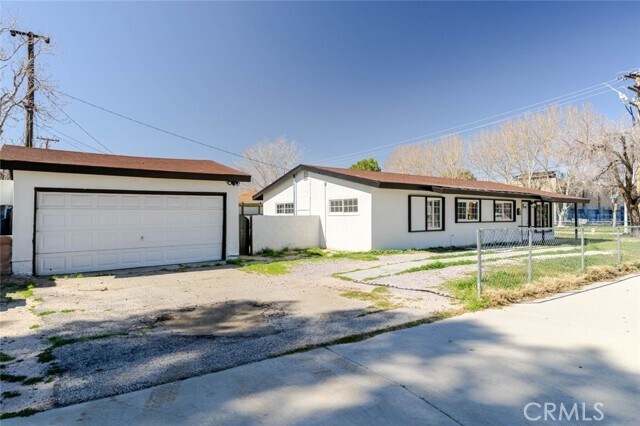 Building Photo - 44961 5th St E
