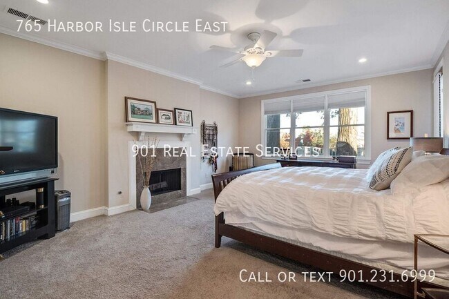 Building Photo - 765 Harbor Isle Cir E