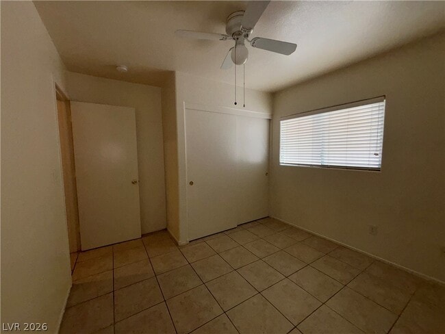 Building Photo - 1265 Orchard View St