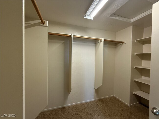 Building Photo - 2748 Drummossie Dr