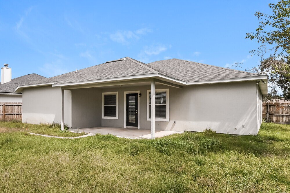 Building Photo - 1760 Glen Laurel Dr