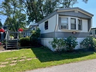 Building Photo - 411 Kelso Dr