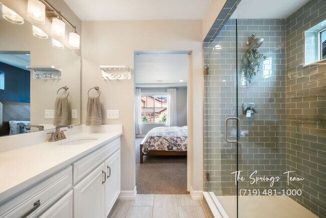 Building Photo - FORMER OAKWOOD MODEL 4BD HOME IN BANNING L...