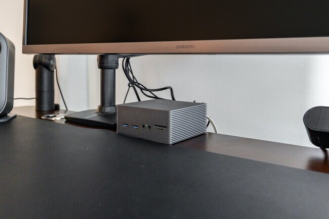 Building Photo - 18 10th St