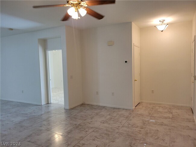 Building Photo - 2053 Jade Creek St