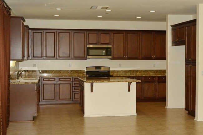 Building Photo - 14995 Paseo Verde Pl