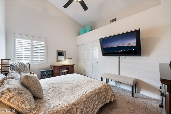 Building Photo - 8628 Highacre Dr