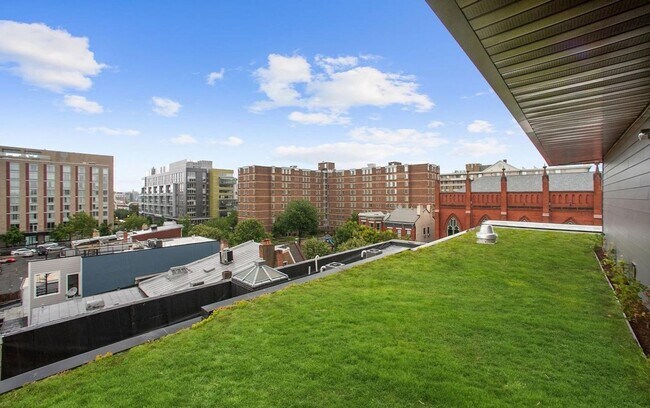 Building Photo - One Bedroom Condo in the Heart of the City + Rooftop Deck **Half Month Free on 12 Month Lease**