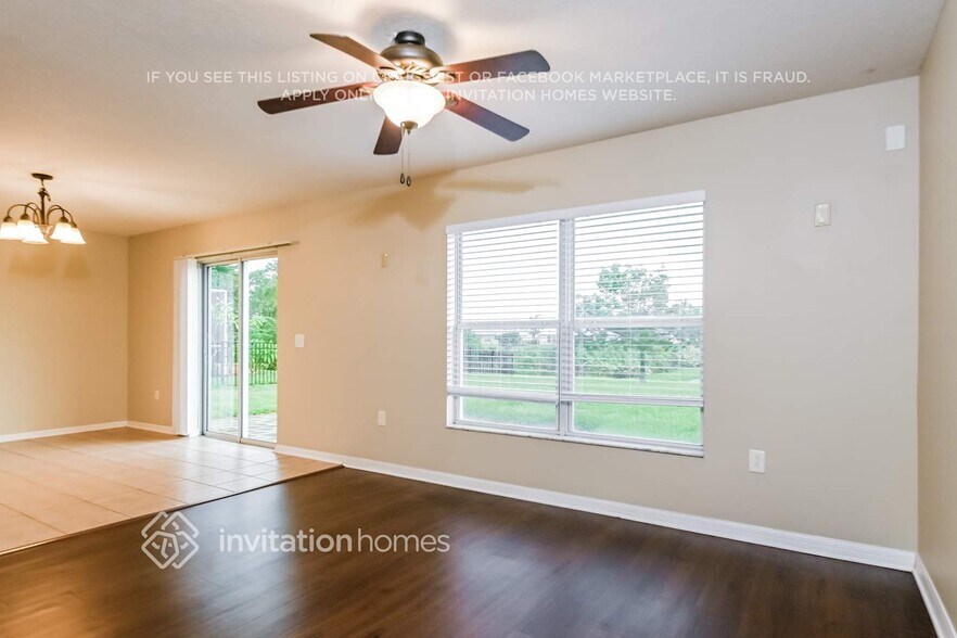 Building Photo - 5239 Moon Shell Dr
