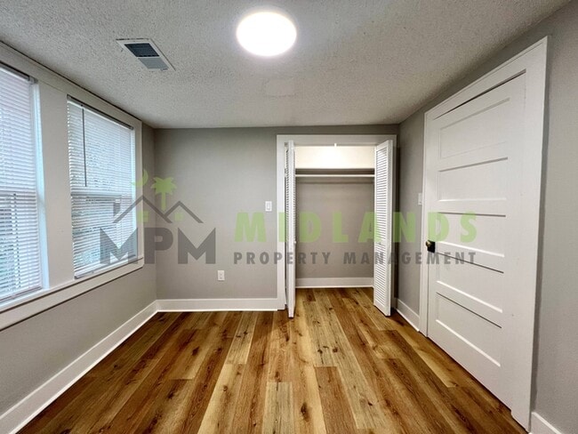 Building Photo - 1348 Ramblin Rd