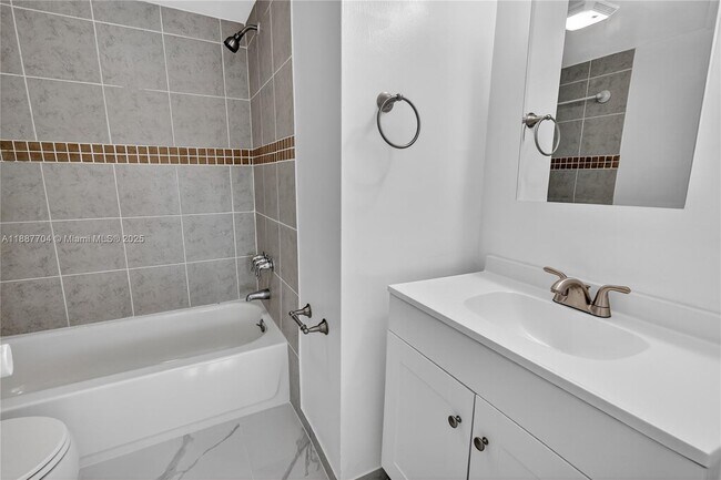 Building Photo - 9915 W Okeechobee Rd