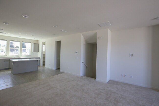 Building Photo - 838 Galt Ter