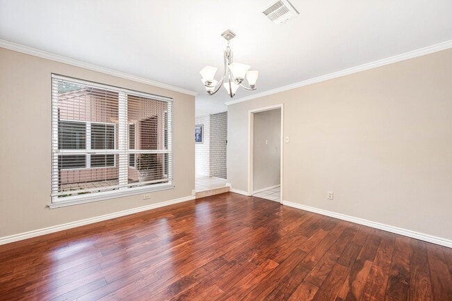 Building Photo - 12302 Piping Rock Dr