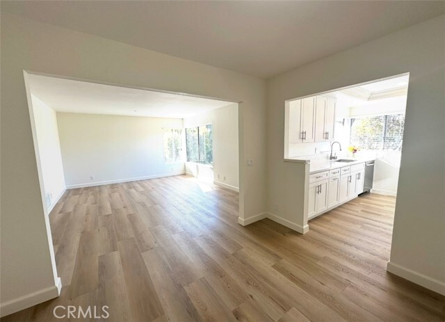 Building Photo - 90 Clearbrook