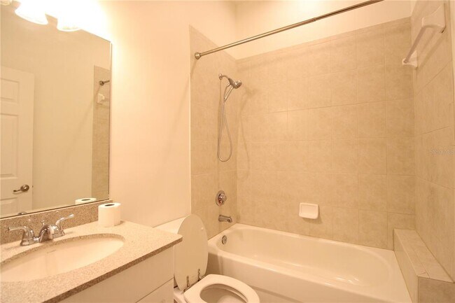 Building Photo - 132 NE 4 St