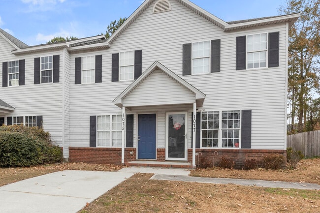 Building Photo - 1075 W Pueblo Dr