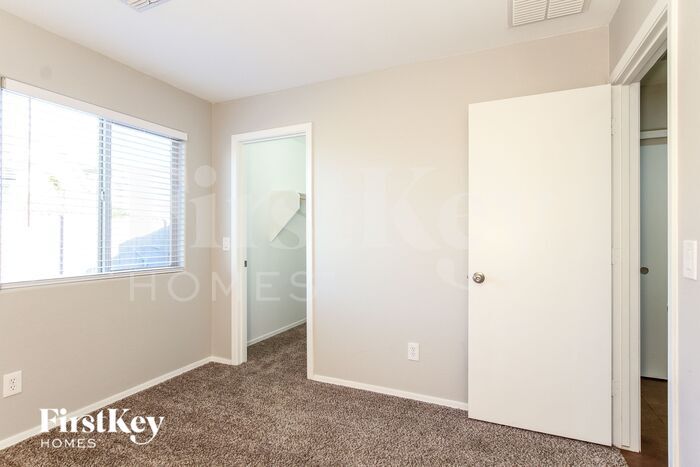 Building Photo - 3514 S 186th Ln