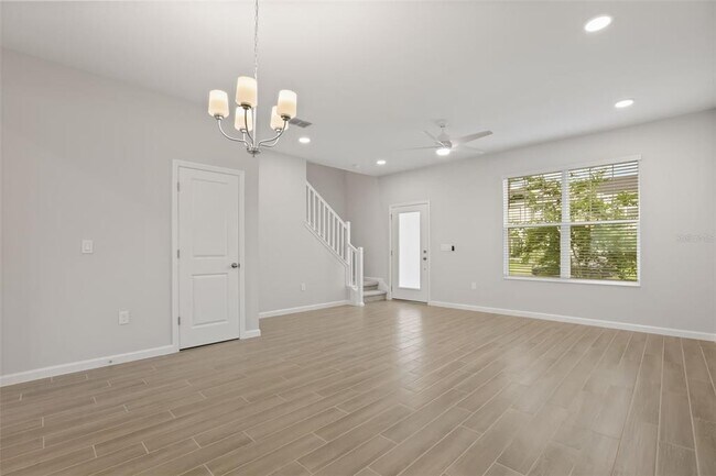 Building Photo - 1394 Mount Royal Dr