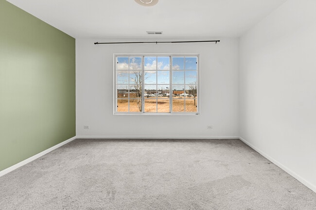 Building Photo - 7515 Savoy Ln