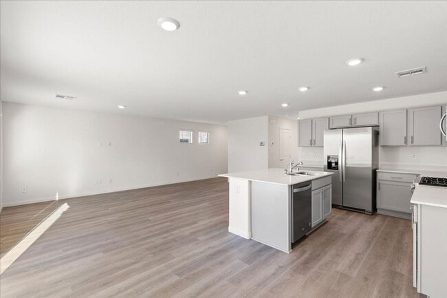 Building Photo - 1307 Travis Crk Pl