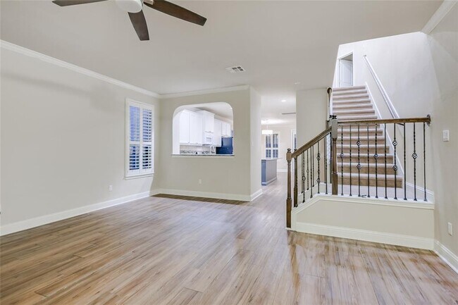 Building Photo - 6012 Whipple Way