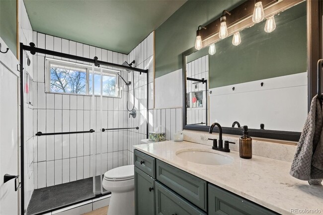 Building Photo - 1438 Laurette Dr