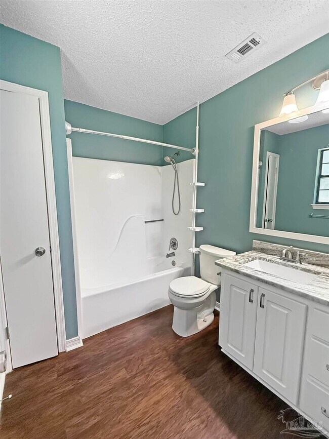 Building Photo - 7524 Sandy Creek Dr
