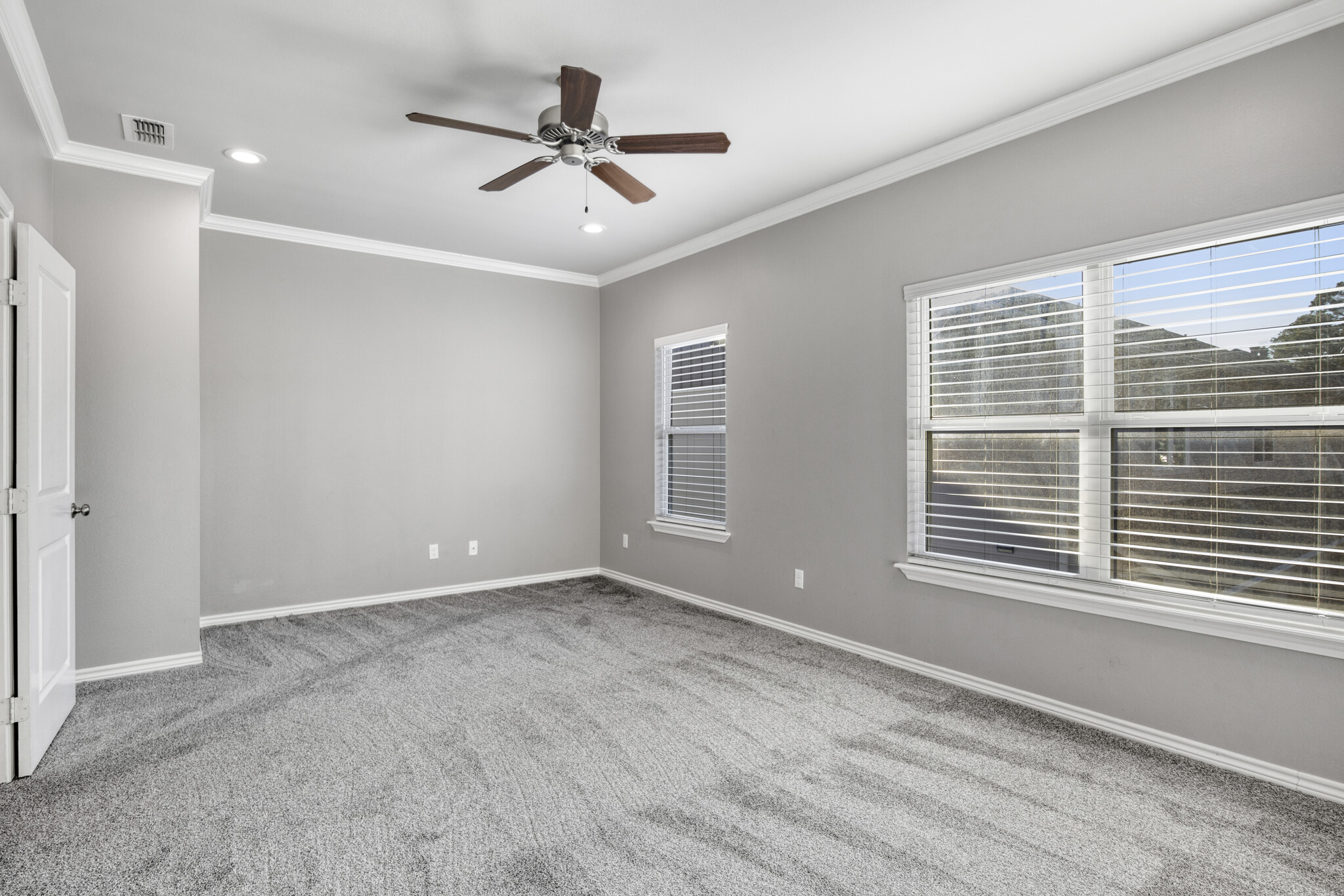 Master Bedroom - 16076 Echo Glen Dr