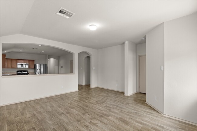 Building Photo - 2518 Montana Blue Dr